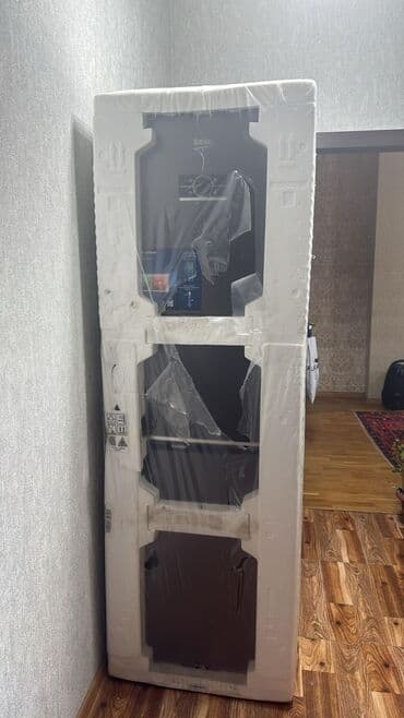 зил москва холодильник: Satılır 1300 azn — 1