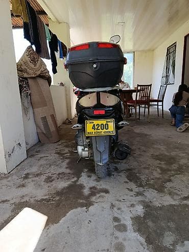 kreditle mopedler: 125 sm3, 2022 il, 28000 km — 3