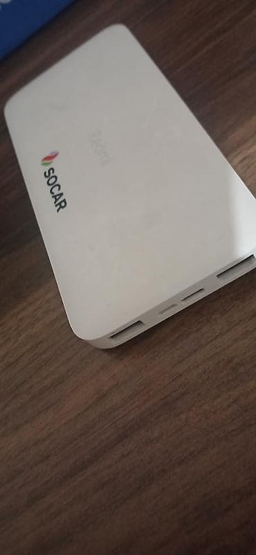 iphone 8 le barter: Powerbank Xiaomi, 10000 mAh — 1