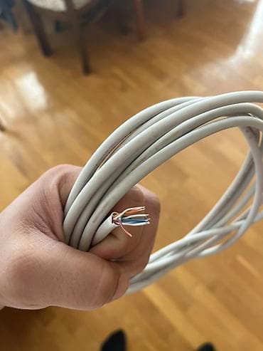 linksys modem: Bugün hər yerdə metrəsi 1,20 manat və üzəri olan mis Kat6 (LAN) — 2