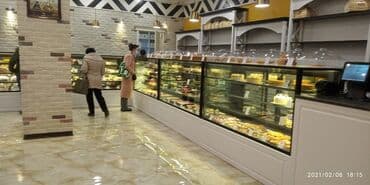 vitrin su soyuducu: Peşəkar vitrin-soyuducu vitrinlər - Məhsul növü: Şirniyyatxana, kafe — 3