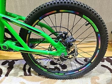 enduro velosiped: Çox münasib qiymətə satıram. Demək olarki sürülməyib. Baha alınıb — 5