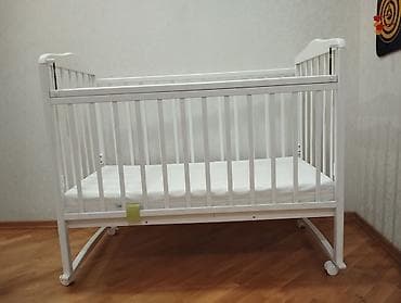 Oğlan və qız üçün, İşlənmiş, Dördbucaq, Beşik, Matras ilə, Yellənmə mexanizmsiz
