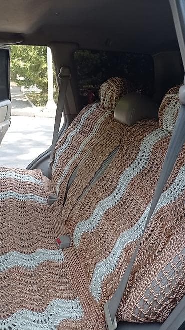 ford tranzit 2000: Hyundai Terracan: 2.9 l | 2005 il Sedan — 5