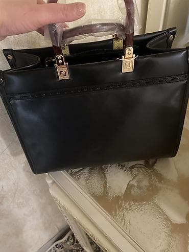 Əl çantası, Fendi