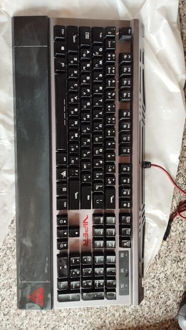 logitech g102 qiymeti: VIPER oyun klaviaturası. Б/у но в рабочем состоянии. С подсветкой — 1