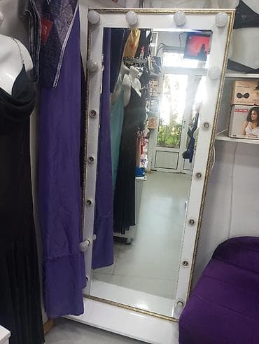 coca cola stekan: Güzgü Döşəmə üstü — 1