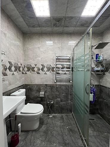 qara qarayevde evler: 2 otaqlı, Yeni tikili, 60 kv. m — 5