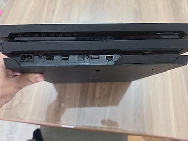rtx 4070 super: Ps4 pro 1TB.
Cuh 7215 original pult ve snurlar verilir, versiya 13:50 — 3
