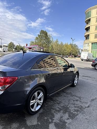 sevralet kobat: Chevrolet Cruze: 1.4 l | 2012 il 270000 km Sedan — 6