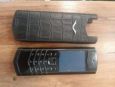 Vertu Signature Touch, 4 GB, rəng - Qara, Düyməli — 2
