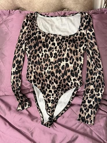 Qadın body Shein. Ölçü : S