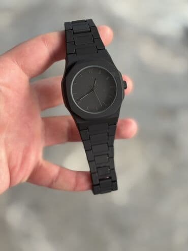 Yeni, Qol saatı, rəng - Qara lalafo.az -da Yeni, Qol saatı, rəng - Qara