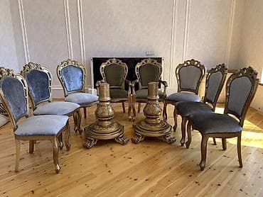 Qonaq otağı üçün, Açılmayan, Oval masa