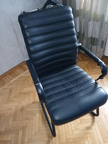 ofis ucun: Təkərsiz, Qolları tənzimlənmir, Süni dəri — 1