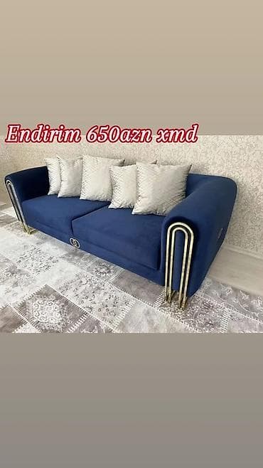 divan temizleme: Mavi rəngdə, müasir dizaynlı yumşaq divan. - 3 oturacaqlı, dərin və — 1
