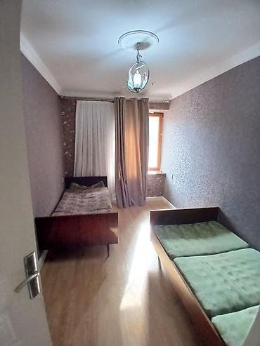 bərdədə ev: 4 mik Ecemi metrosu yaxinligi bina evi 9/2 mertebesi 2 otaq ewyali — 8