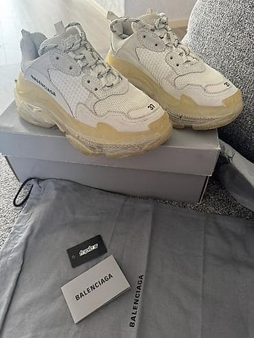 ayaqqab: Balenciaga Triple S krossovkaları - Model: Balenciaga Triple S - — 1
