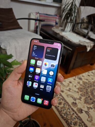 ТВ и видео: IPhone X, 64 ГБ, Серебристый, Face ID — 1