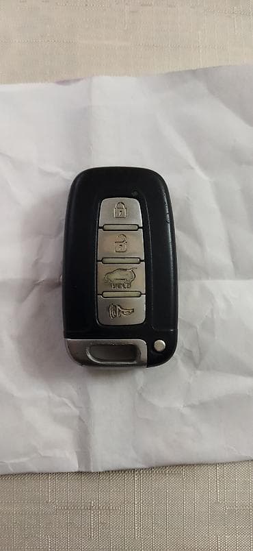 Kia smart açarı (4 düyməli fob) - Orijinal Kia brekli smart açar