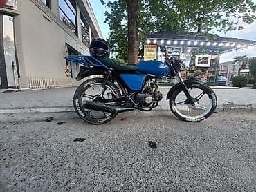 moto hisseler: Modifikasiya olunmuş şəhər tipli motosiklet - Güclü 4T benzin — 5