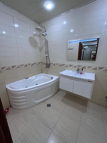 ev menzil: Nəsimi rayonunda mənzil kirayəyə verilir. 2 otaq 90 m2 14/16 mərtəbə — 10