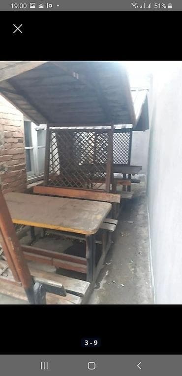 yemək masası: Açıq havada istirahət üçün taxta köşk dəsti - Material: ağac karkas — 2