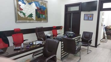 офис: Sahil metrosunun yaxınlığında yerləşən ümumi sahəsi 40kv,m olan,4 — 1