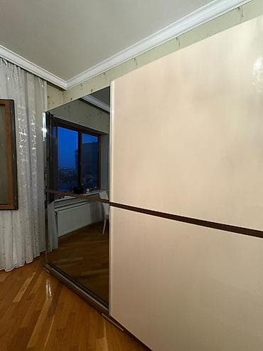komodlar: İkinəfərlik çarpayı, 2 tumba, Dolab, Komod, İşlənmiş — 1