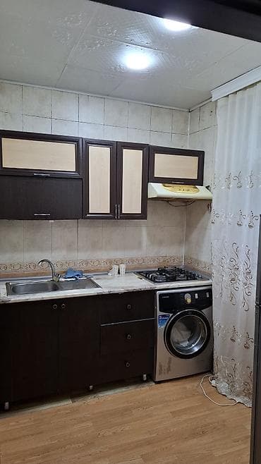 kiraye ucuz ev: Otaq yoldasi (bey) axtarilir. Memar Ecemi metrosuna 5 deq piyada — 6