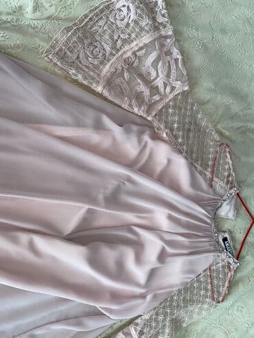 Ziyafət donları: Yenidir, 1 defe heride geyinilib, alinib 120 azn e, satilir 17AZN — 2