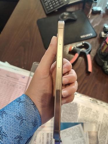 iphone 5 plata: IPhone 16 Pro Max, 256 GB, Desert Titanium, Zəmanət, Simsiz şarj, Face ID — 6