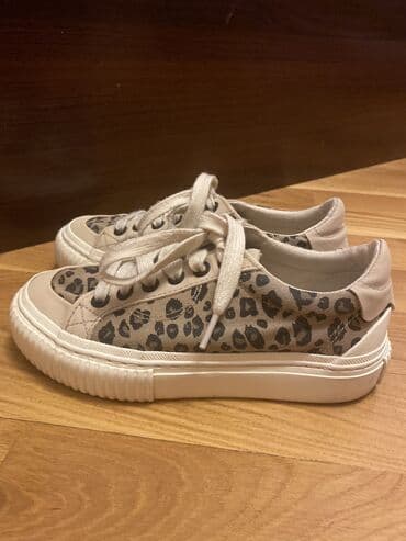 детские вещи испания: Zara krassovka 32 razmer — 2