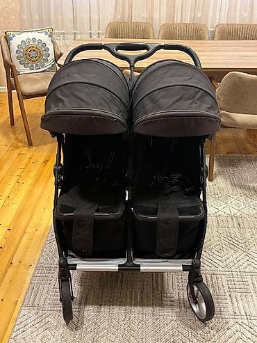 əkiz kalyaska: Əkizlər üçün araba — 3