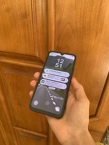 iphone 5 neverlock: Samsung Galaxy A24 4G, цвет - Серебристый, Две SIM карты — 1