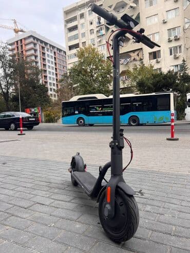 7 yerlik avtomobillər: 🚀 Təcili satılmır! NAVEE V40 Pro Elektron Skuter – ideal vəziyyətdə! — 1