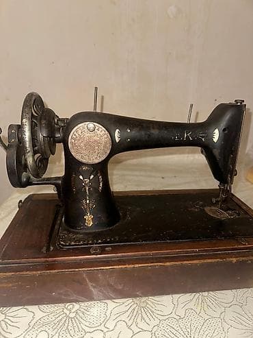 nerd taxta: Məhsul: Singer tikiş maşını (antik) Təsvir: - Brend: The Singer — 3
