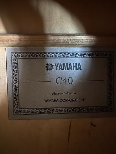 gitara sekilleri: Klassik gitara, Yamaha, İşlənmiş, Ödənişli çatdırılma, Pulsuz çatdırılma, Ünvandan götürmə — 5