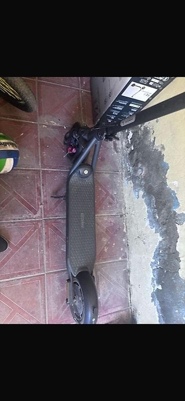 samkat: Ninebot elektrik skuter - Model: Ninebot (elektron displeyli — 2