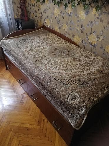 Oğlan və qız üçün, Çarpayı, Matras ilə, Siyirməli