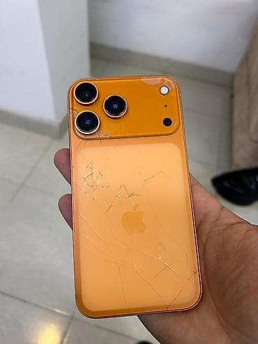 IPhone 17 Pro, 64 GB, Narıncı, Qırıq
