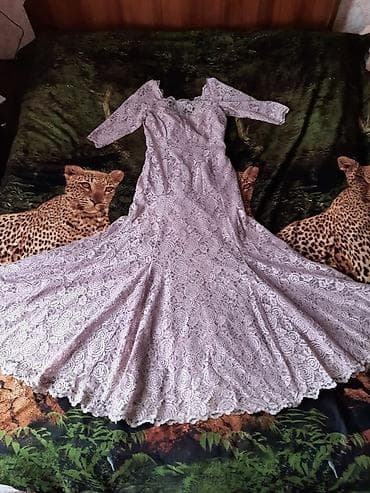 don: Zərif krujeva (ağ-qızılı tonlarda) uzun paltar - Model: A-kəsim, alt — 1