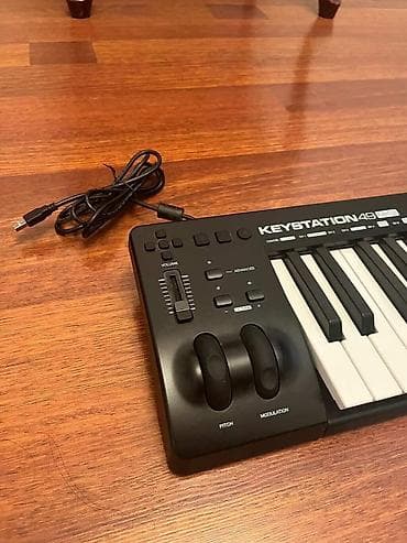 klaviş: Midi-klaviatura, M-Audio — 2