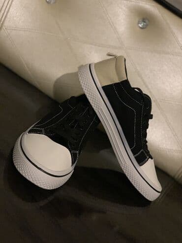 kişi üçün yun şap şaplar: Günlük krossovka – “Fashion Fst. 1985” dizaynı - Rəng: qara–ağ — 6