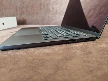 macbook pro 14: MacBook Pro 14" M4 / 16 GB / 512 GB SSD – Tamamilə Yeni Kimi! (Pil — 8