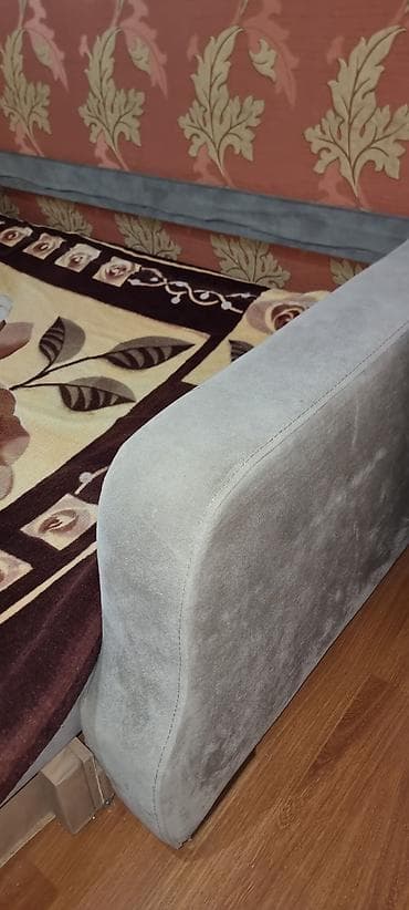 zanbaq gulu: Di̇van-kravat, İşlənmiş, Açılan, Bazalı, Vеlur parça, Çatdırılma yoxdur — 4