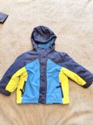 детская одежда куртки: Uşaq üçün qışlıq gödəkçə
3 yasa qeder rahat geyinile biler — 1