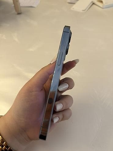 Video oyunlar və konsollar: IPhone 13 Pro, Sierra Blue, Face ID — 2