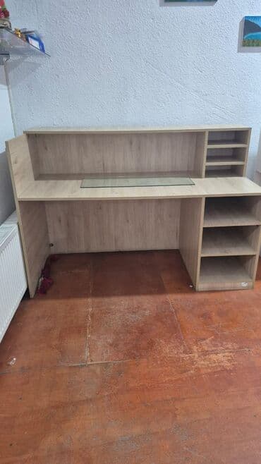 продажа ковров бу: Resepsion stolu — 1