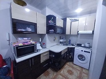 Mətbəx mebeli dəsti - Üslub: iki rəngli (açıq krem və tünd qəhvəyi)